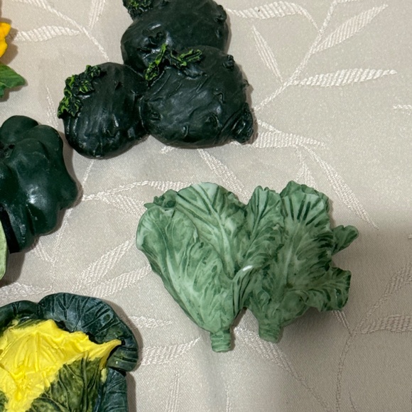 MCM Fruit And Veggies Refrigerator Magnets Resin Lot 8 - Picture 4 of 6